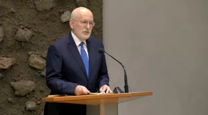 PvdA-GroenLinks leader Frans Timmermans during the Tweede Kamer debate on the fall of Prime Minister Dick Schoof's first Cabinet. 4 June 2025