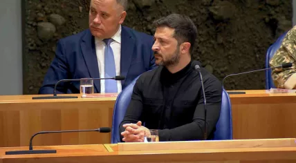 Ukrainian President Volodymyr Zelenskyy moments after concluding his address to both Houses of Parliament in the Netherlands. 24 June 2025