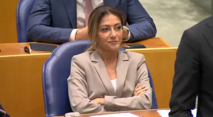 VVD leader Dilan Yeşilgöz during a parliamentary debate ostensibly about the national budget, but really about the upcoming elections. 17 September 2025