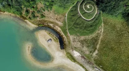 Broken Circle/Spiral Hill in Emmen