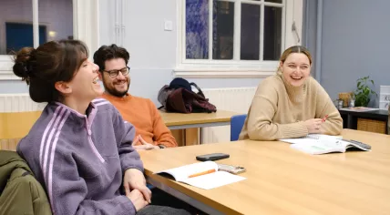Students taking part in a NedLes beginner’s course in Amsterdam to boost their Dutch language skills. Nov. 2025