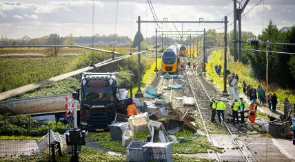 Aftermath of a train crashing into a truck at a railway crossing on Bredestraat in Meteren, 30 October 2025