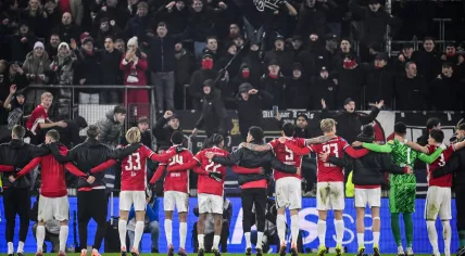 Players of AZ Alkmaar after the KNVB Cup round-of-16 match between AZ Alkmaar and Ajax at the AFAS Stadium on January 14, 2026, in Alkmaar, the Netherlands.