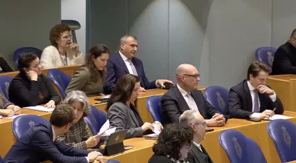 Seven PVV MPs sit in the Tweede Kamer, the lower house of Dutch parliament, shortly after leaving the PVV, January 20, 2026.