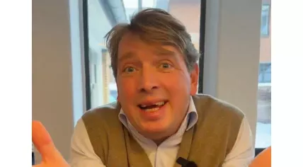 Coolblue CEO Pieter Zwart with broken teeth after a bike crash, 8 January 2026
