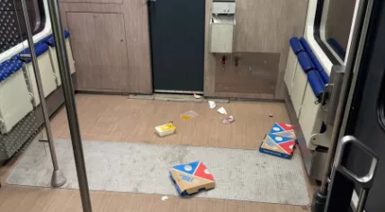 Carnivalgoers left trains operated by Nederlandse Spoorwegen littered with trash, including empty beer cans, confetti, pizza boxes, and vomit. Feb. 14, 2026.