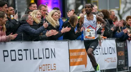 Bashir Abdi, the winner of two editions of the Rotterdam Marathon and record holder, during the 2023 Rotterdam Marathon