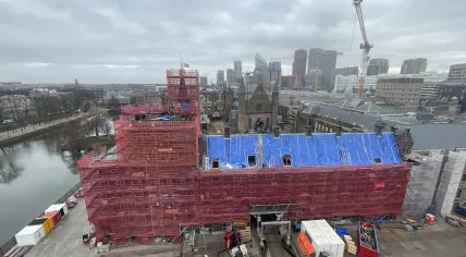 Construction continues at the Binnenhof parliamentary complex in The Hague. 12 Feb. 2026