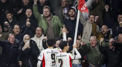 Ricardo Pepi and Anass Salah-Eddine of PSV Eindhoven celebrate the 2–1 during the Eredivisie match between PSV Eindhoven and AZ Alkmaar at the Philips Stadion on March 7, 2026, in Eindhoven, Netherlands.