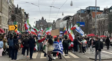 Thousands celebrate in Netherlands after strikes kill Iran’s Supreme Leader. March 1, 2026