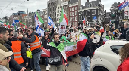 Thousands celebrate in Netherlands after strikes kill Iran’s Supreme Leader. March 1, 2026