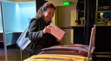 Amsterdam Mayor Femke Halsema submits her vote in the Municipal Elections, March 18, 2026.
