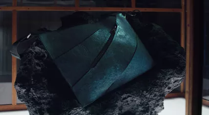 The first handbag made from T-Rex Leather on display at the Art Zoo Museum in Amsterdam. April 2026