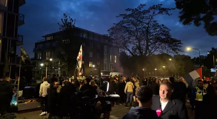 Gidi Markuszower at an anti-asylum protest in Loosdrecht, 6 May 2026