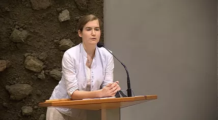 FvD leader Liddewij de Vos during a parliamentary debate on violence in anti-asylum protets, 26 May 2026