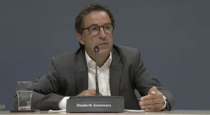 Intensive care specialist Diederik Gommers appearing before the parliamentary committee on the handling of the coronavirus pandemic. 15 June 2026