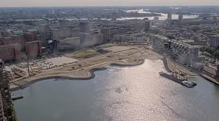 Clear skies above Rotterdam's Rijnhaven, 22 June 2026