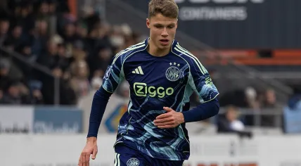 Sean Steur playing for Ajax during a match against Telstar, January 11, 2026.