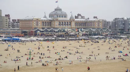 The beach and pavilions in front of the Amrath Hotel Kurhaus in Scheveningen.