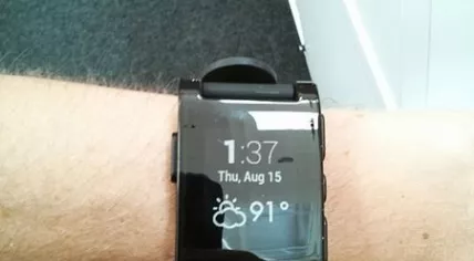 Smart Watch (Source: Wikimedia/Genoist)