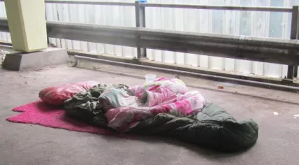 Sleeping bag at Vluchtgarage asylum center @mensenrechten.nl