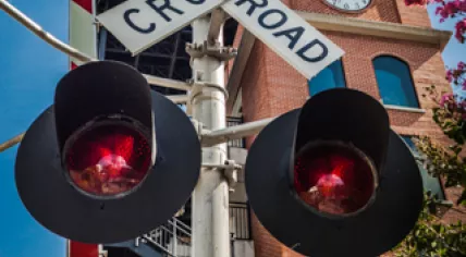 Railroad_Crossing_in_Ybor