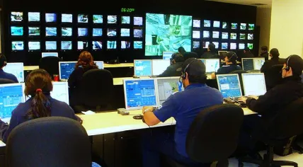 800px-Emergency_Call_Center_112