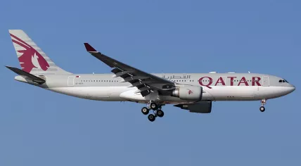 Qatar_Airways_A330-200_A7-ACH_IST_Dec_2013