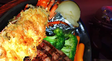 Steak_dinner_(1)