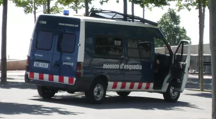 1280px-ARRO_furgoneta_vigilant