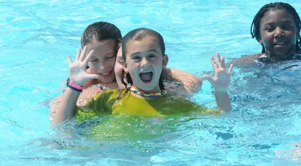 Kids_AT_2013_130625-A-ZM469-002