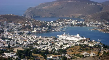 1280px-Skala-of-patmos