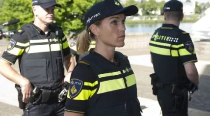 new police uniforms 2