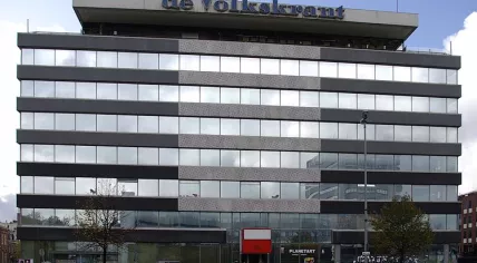 748px-Amsterdam_Wibautstraat_De_Volkskrant_001
