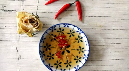 Rice noodle salad egg & tofu4