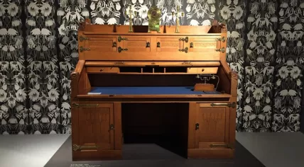 Berlage desk
