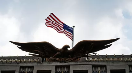 American_Eagle_by_Theodore_Roszak,_US_Embassy,_London