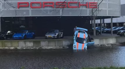Waterlogged Porsche GT3 RS