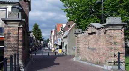 1280px-Benschopperpoort.IJsselstein