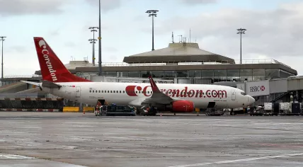 TC-TJM_CDG_(24557316580)