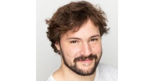 Argentinian screenwriter and comedic storyteller Fer Rodil in 2025