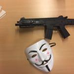 Boys arrested in Zoetermeer for scaring motorists with fake guns and Guy Fawkes masks, 28 May 2017