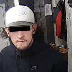 Man wanted for stealing thousands of euros from an Amsterdam Centraal locker, 26 May 2017
