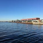 Water between Amsterdam Oost and Amsterdam Noord in the direction of Central Station