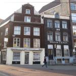 Nieuwezijds Voorburgwal 302 in Amsterdam.