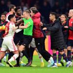 Fighting after the final whistle of the Dutch  eredivisie match between AFC Ajax and PSV in the Johan Cruijff ArenA on 6 november 2022 in Amsterdam, Netherlands