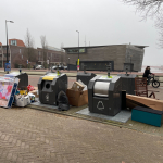 Trash piles up in Amsterdam during a municipal workers' strike, 22 February 2023