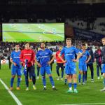 AZ players disappointed after the UEFA Conference League semi-final match between West Ham United FC and AZ in London Stadium op 10 may 2023 in London, England.