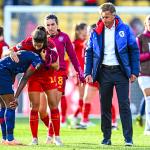 Lineth Beerensteyn of the Netherlands and National Coach Andries Jonker are disappointed by the loss during the match between Spain and the Netherlands in the Sky Stadium at the World Cup in New Zealand and Australia, 11 August 2023