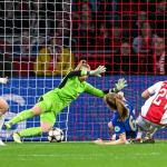 Sjoeke Nusken of Chelsea FC scores the 0-2 during the UEFA Champions League Women's Quarterfinal match between Ajax and Chelsea FC at the Johan Cruijff ArenA on March 19, 2024 in Amsterdam, Netherlands